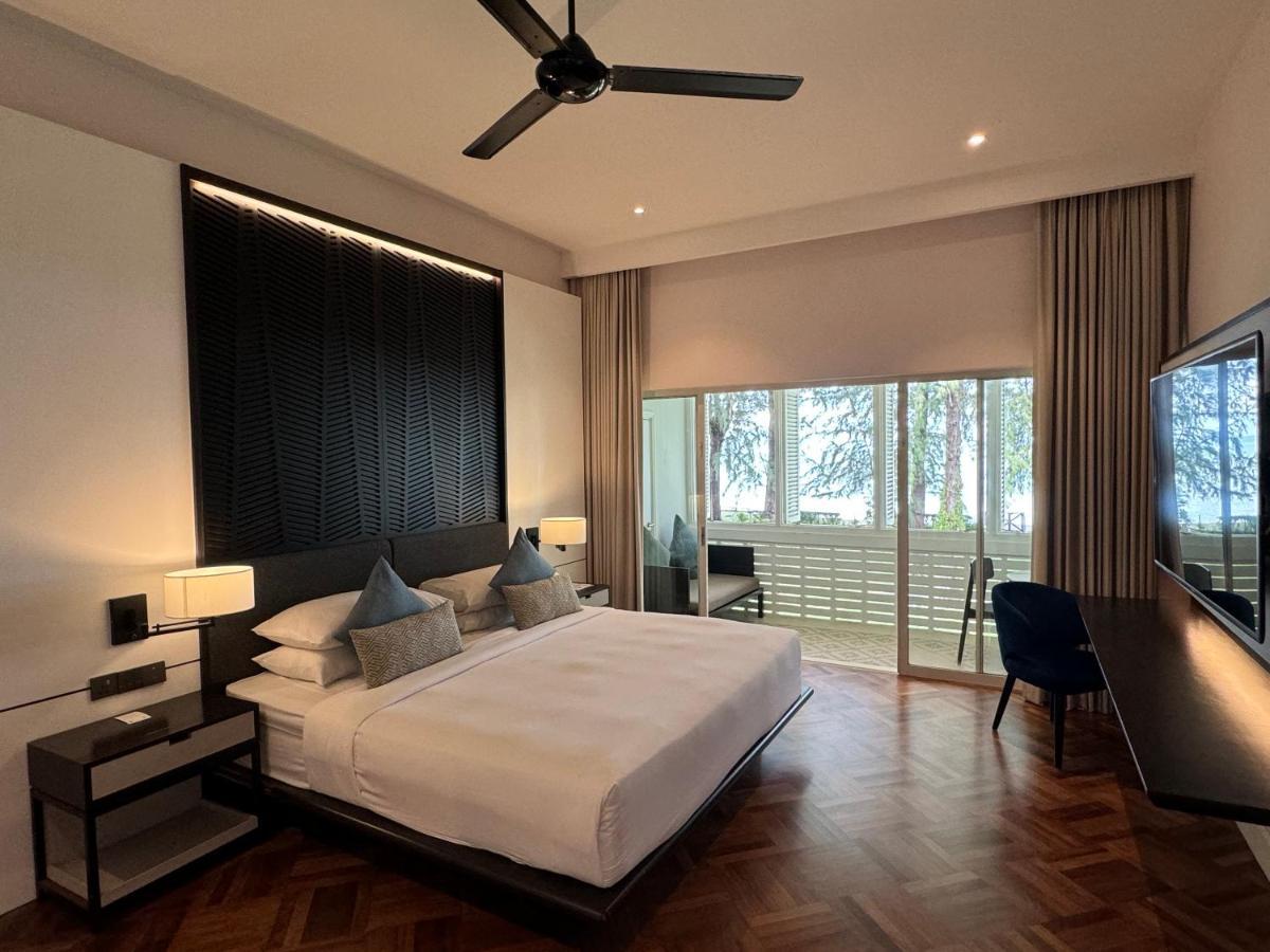 Lone Pine, Penang, A Tribute Portfolio Resort Бату Феринги Екстериор снимка
