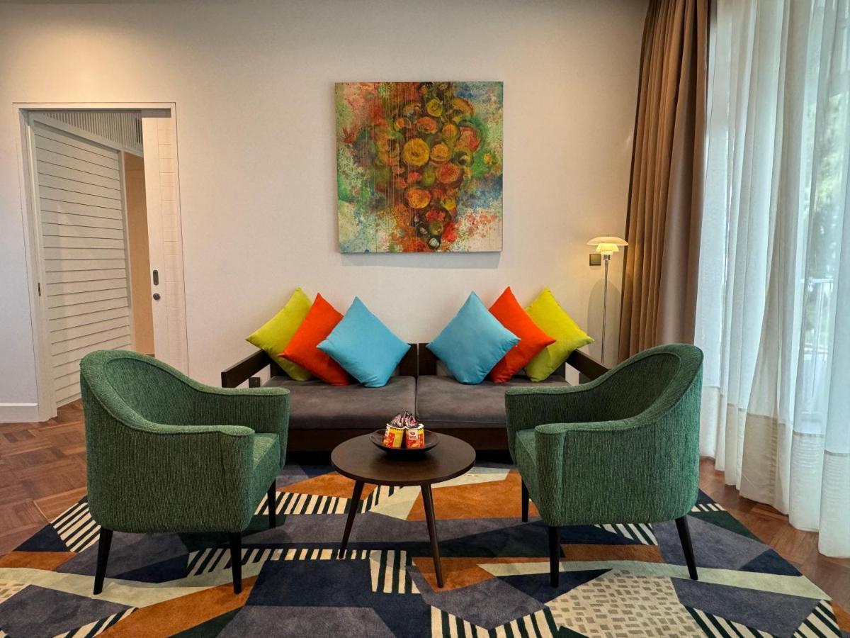 Lone Pine, Penang, A Tribute Portfolio Resort Бату Феринги Екстериор снимка