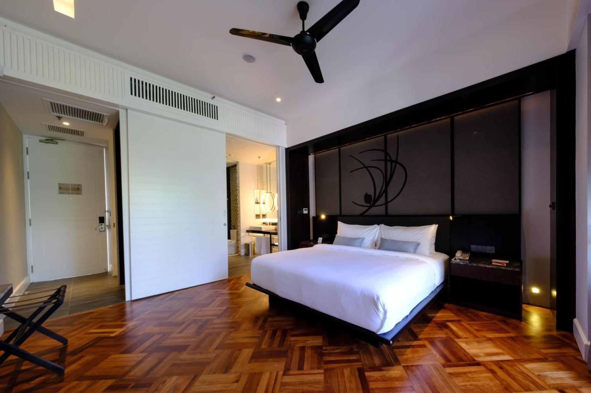 Lone Pine, Penang, A Tribute Portfolio Resort Бату Феринги Екстериор снимка